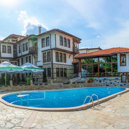 Alexandrov's Houses Guest house