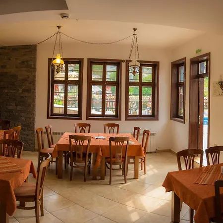 Alexandrov's Houses Guest house 3*