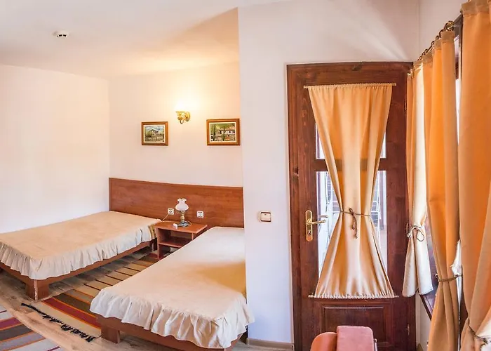 Guest house Alexandrov's Houses 3*