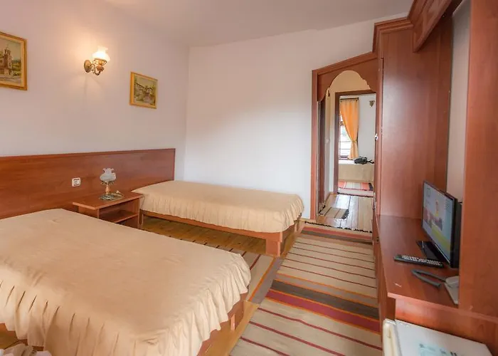 Alexandrov's Houses Guest house 3*